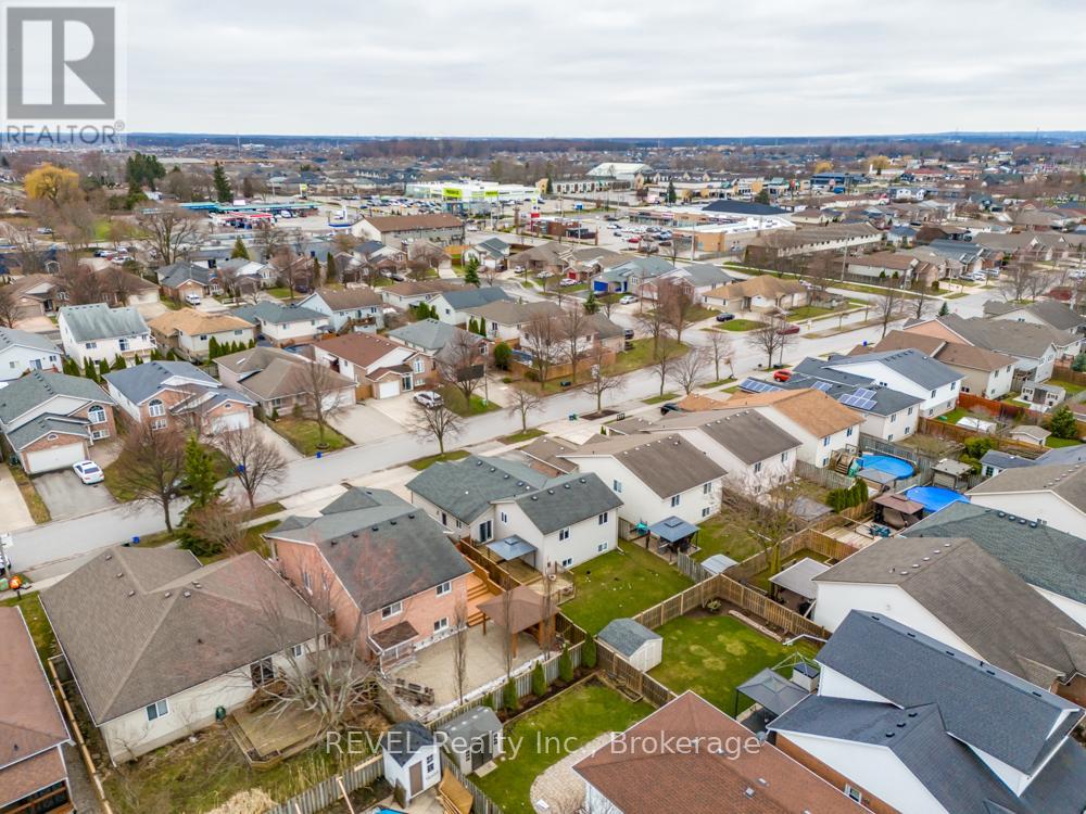 8205 Harvest Crescent, Niagara Falls, Ontario  L2H 3G4 - Photo 37 - X12964940