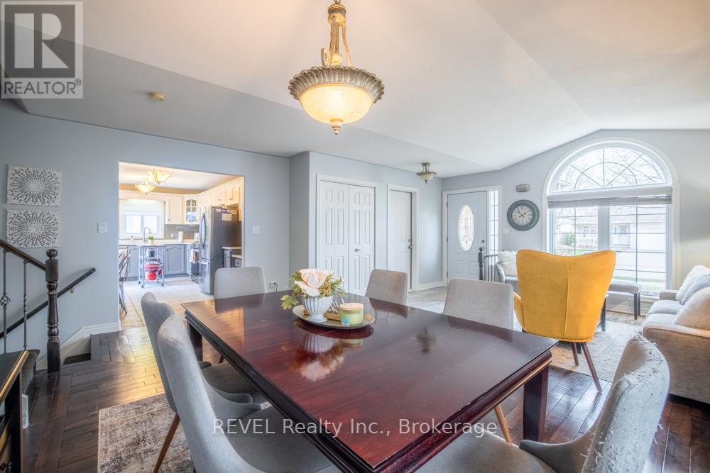 8205 Harvest Crescent, Niagara Falls, Ontario  L2H 3G4 - Photo 9 - X12964940