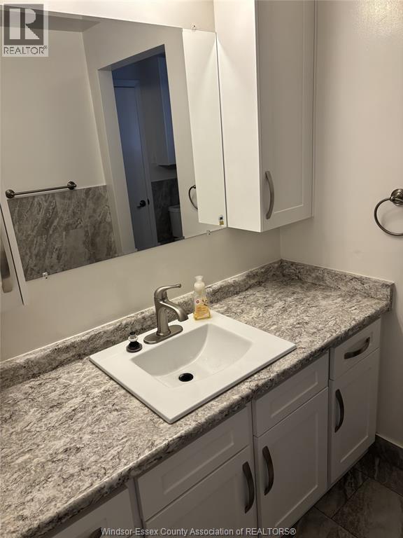 3154 Regis Avenue, Windsor, Ontario  N8R 1T8 - Photo 8 - 26007230