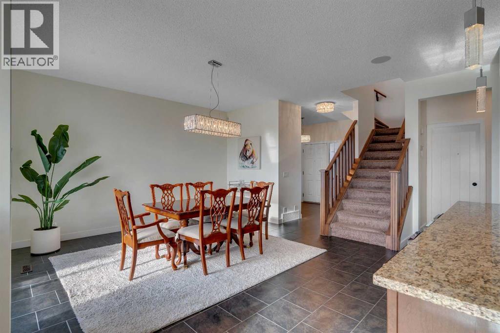 287 Sunset View, Cochrane, Alberta  T4C 0N6 - Photo 8 - A2291445