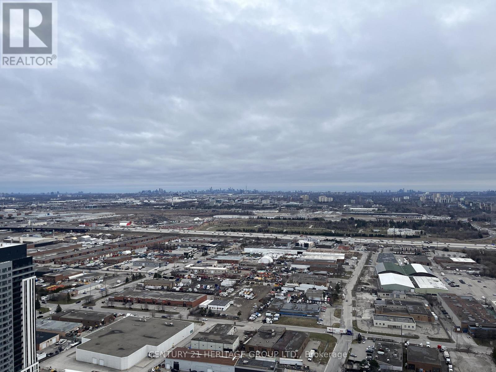 4104 - 2920 Highway 7, Vaughan, Ontario  L4K 0P4 - Photo 12 - N12943058