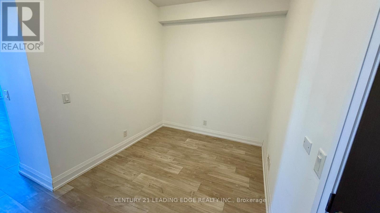 1019 - 7900 Bathurst Street, Vaughan, Ontario  L4J 0E9 - Photo 7 - N12946592