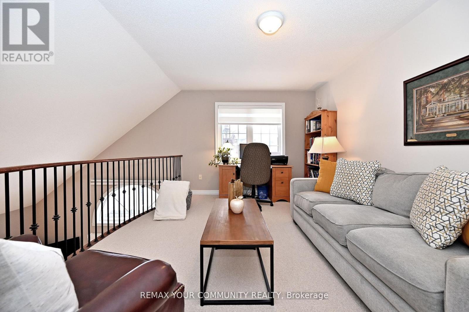 67 - 635 Tapestry Lane, Newmarket, Ontario  L3X 3C8 - Photo 5 - N12964248