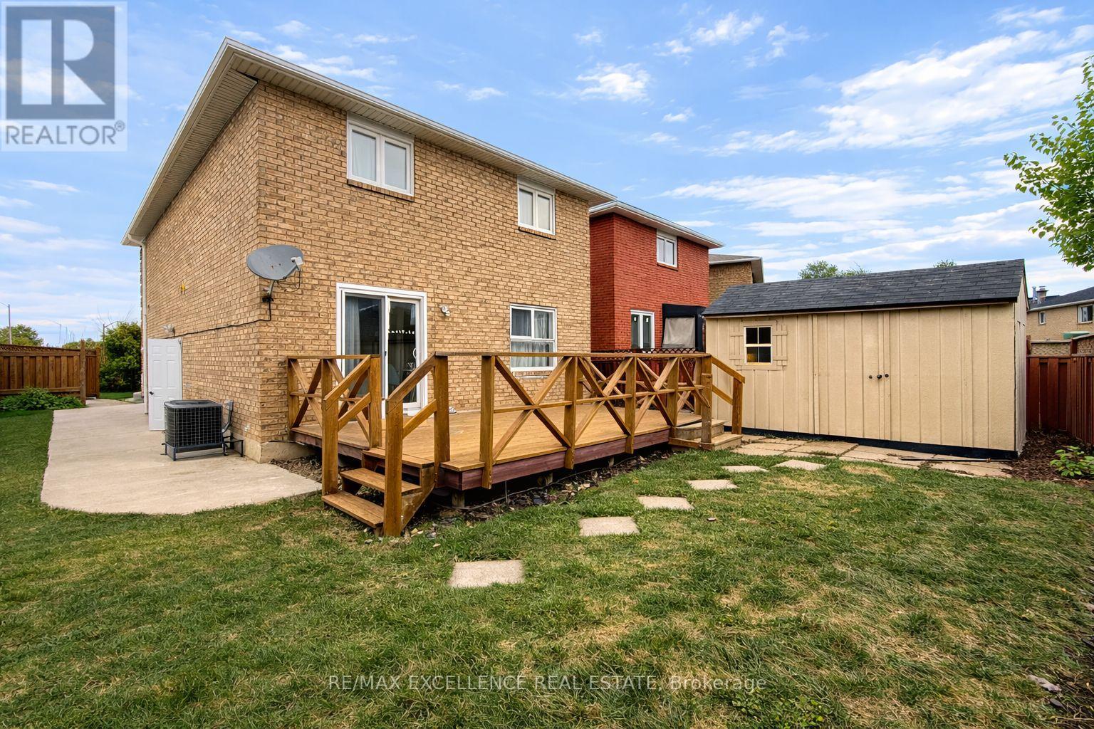 68 Alabaster Drive, Brampton, Ontario  L6V 4G4 - Photo 18 - W12962232