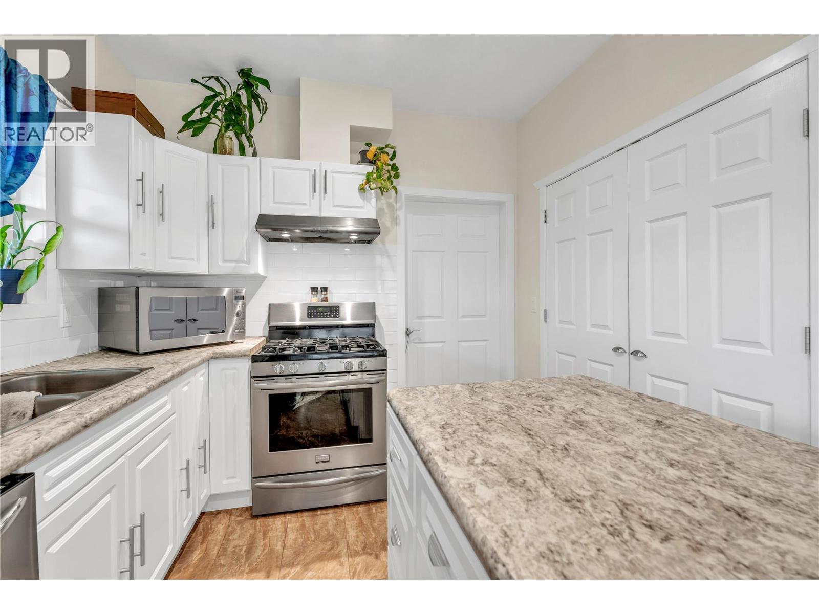 2338 Hwy 3, Cawston, British Columbia  V0X 1C2 - Photo 43 - 10371571