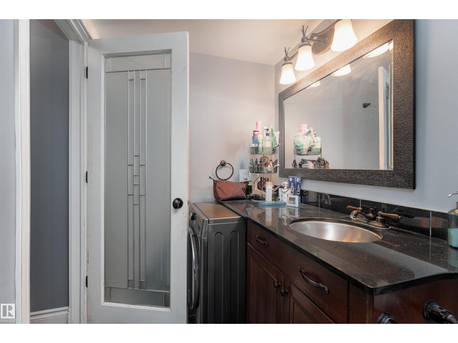 #203 10003 87 Av Nw, Edmonton, Alberta  T6C 2T3 - Photo 9 - E4480877