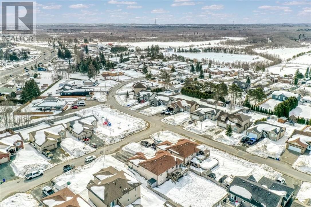 3100 Anizette Street, Chelmsford, Ontario  P0M 1L0 - Photo 32 - 2127024