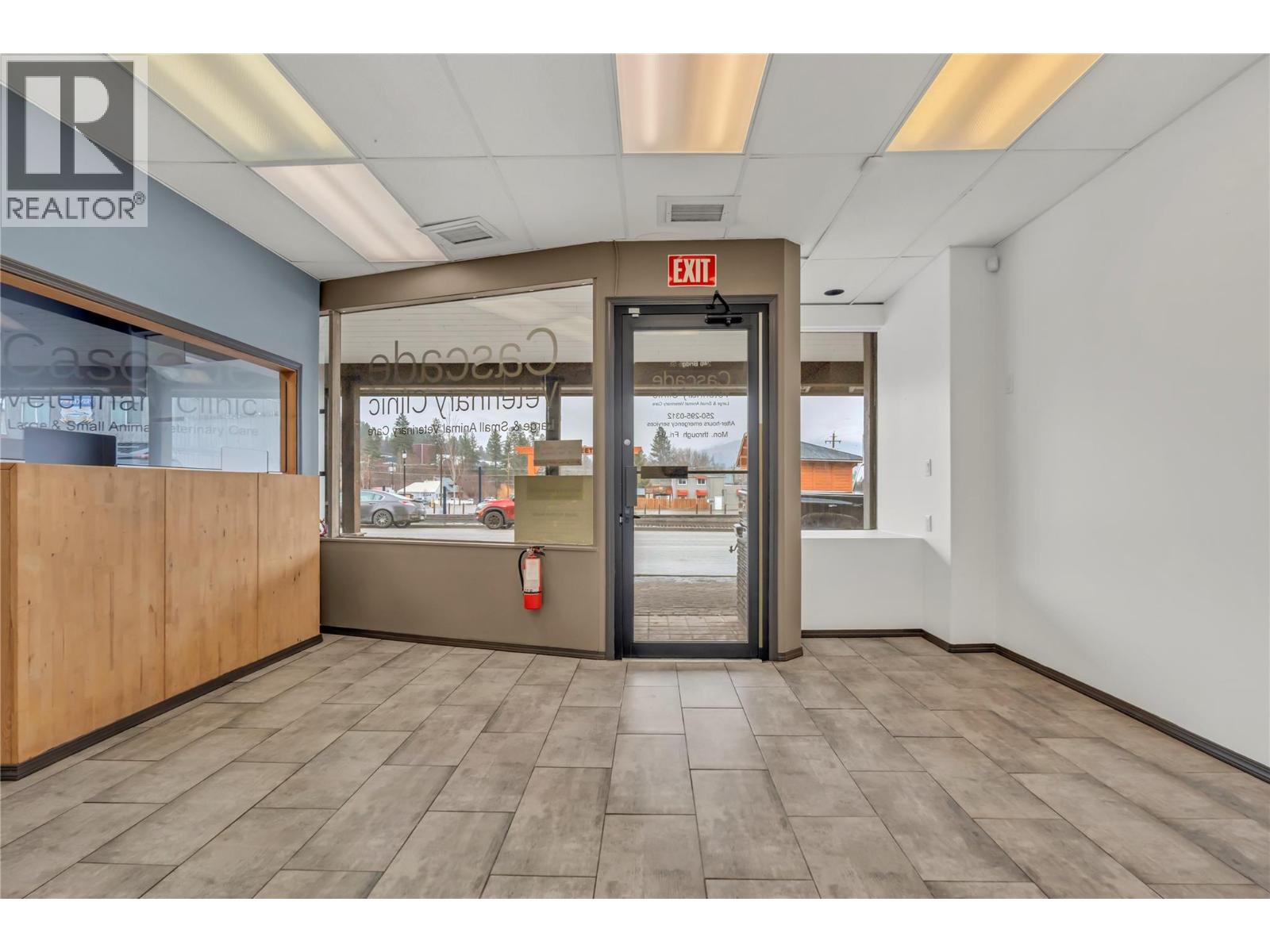 240 Bridge Street, Princeton, British Columbia  V0X 1W0 - Photo 4 - 10377495