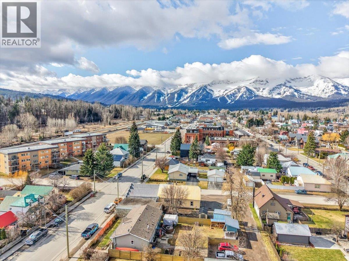 1101/ 1111 2nd Avenue, Fernie, British Columbia  V0B 1M0 - Photo 65 - 10381363