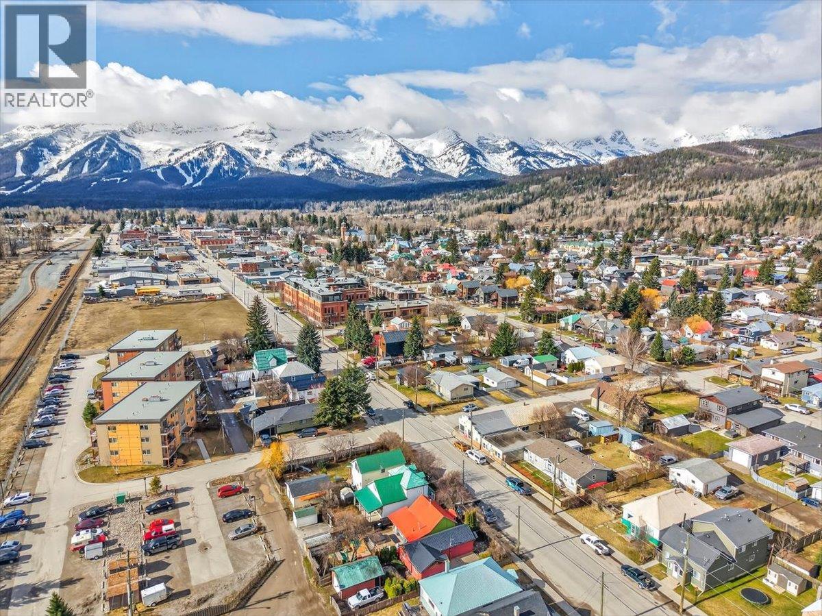 1101/ 1111 2nd Avenue, Fernie, British Columbia  V0B 1M0 - Photo 81 - 10381363