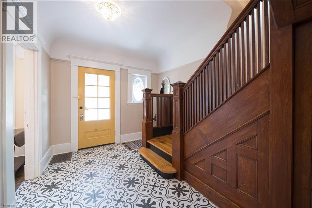 8 William Street, Brantford, Ontario  N3T 3K1 - Photo 6 - 40818098