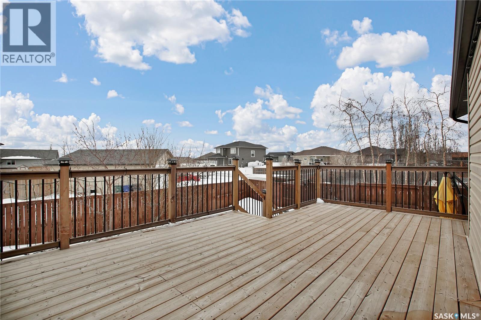 704 Reimer Road, Martensville, Saskatchewan  S0K 0A2 - Photo 27 - SK032175