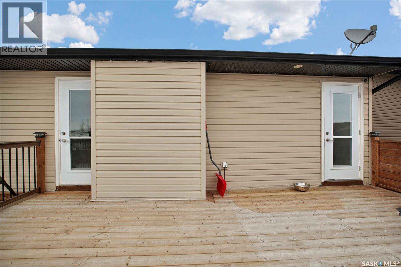 704 Reimer Road, Martensville, Saskatchewan  S0K 0A2 - Photo 28 - SK032175