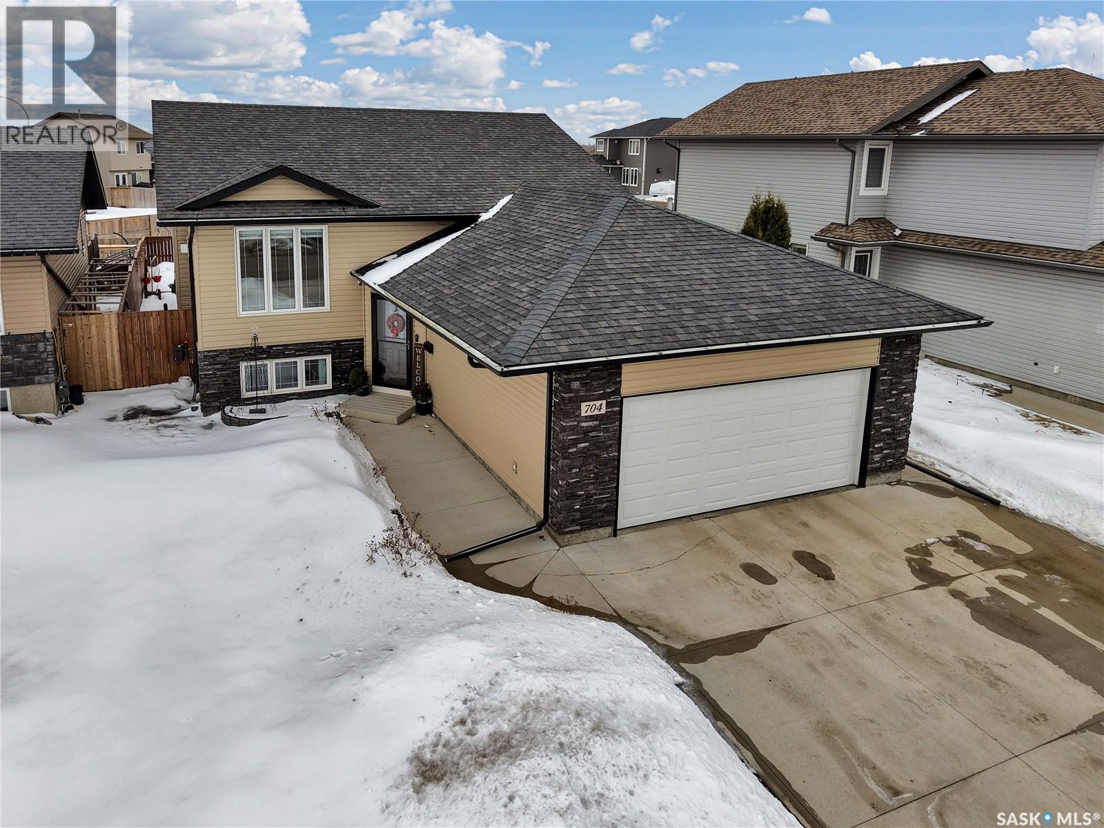 704 Reimer Road, Martensville, Saskatchewan  S0K 0A2 - Photo 40 - SK032175