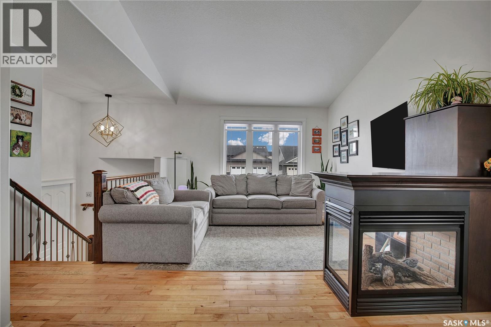 704 Reimer Road, Martensville, Saskatchewan  S0K 0A2 - Photo 6 - SK032175