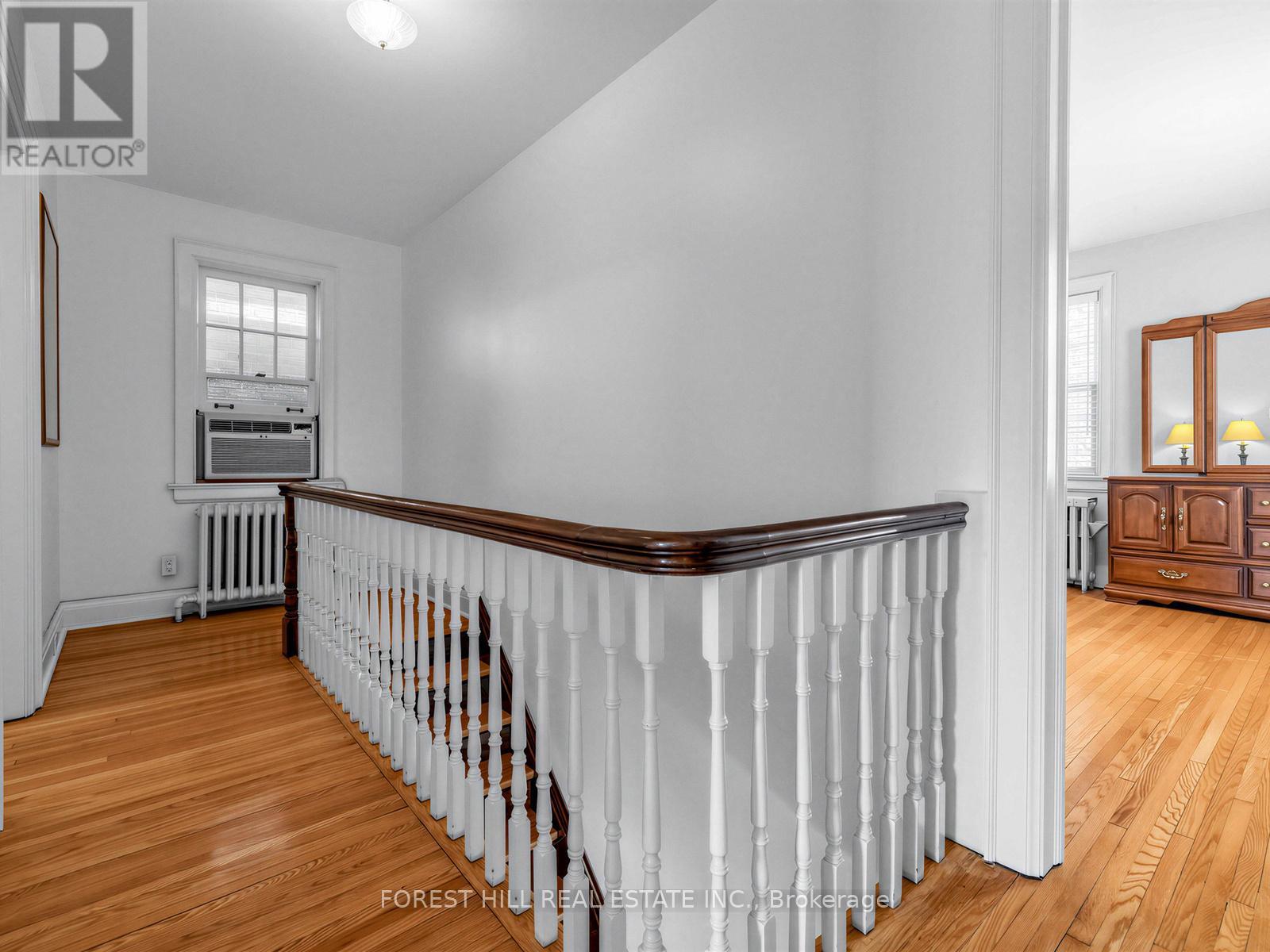 28 Castle Knock Road, Toronto, Ontario  M5N 2J4 - Photo 11 - C12964758