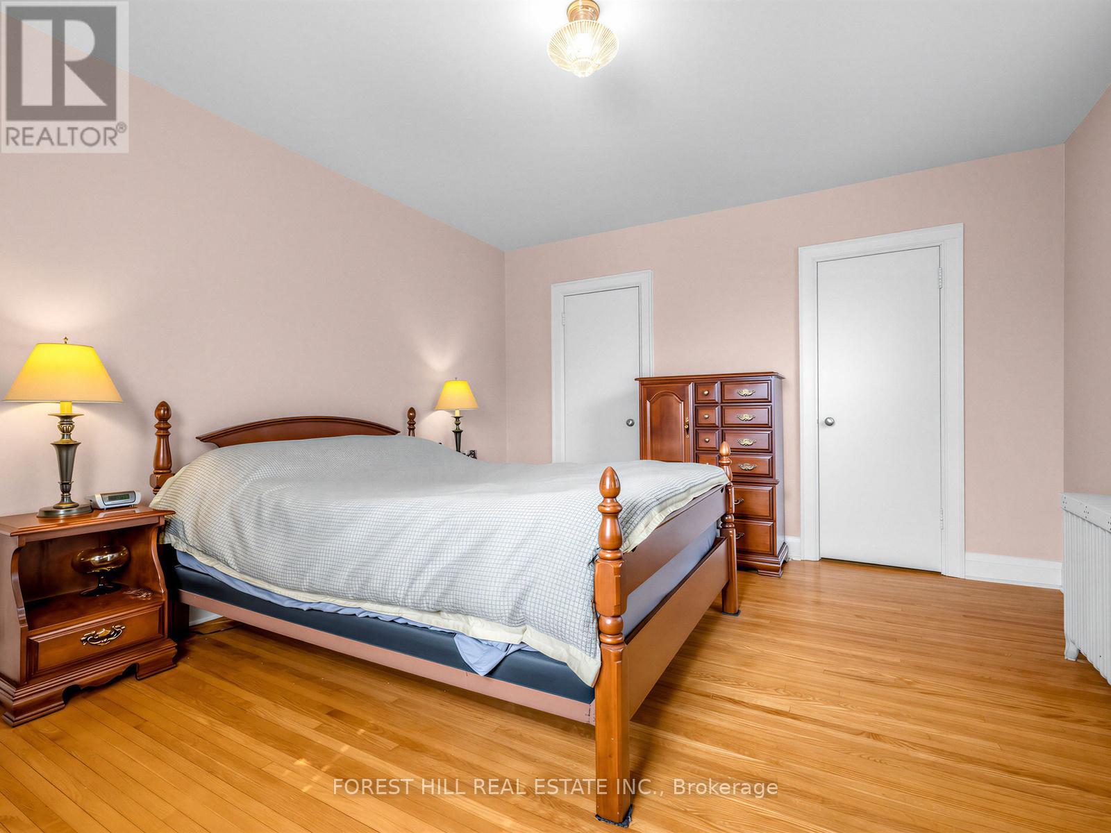 28 Castle Knock Road, Toronto, Ontario  M5N 2J4 - Photo 13 - C12964758