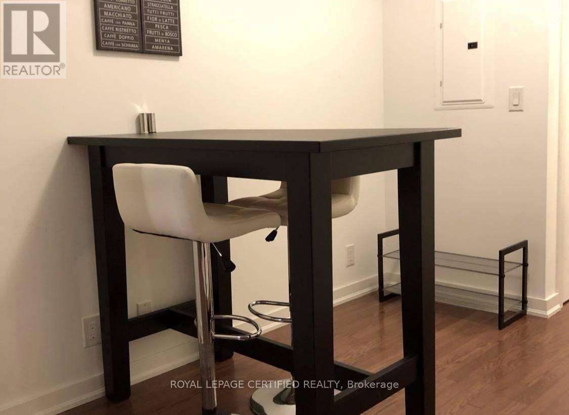 6404 - 14 York Street, Toronto, Ontario  M5J 0B1 - Photo 8 - C12964780