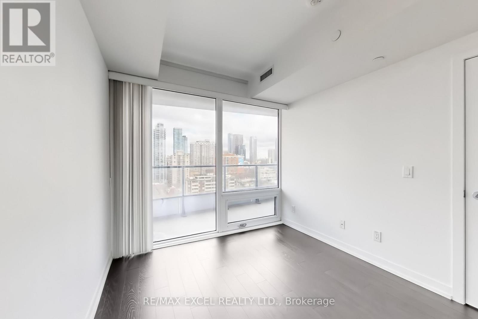 1908 - 85 Wood Street, Toronto, Ontario  M4Y 0E8 - Photo 27 - C12964812