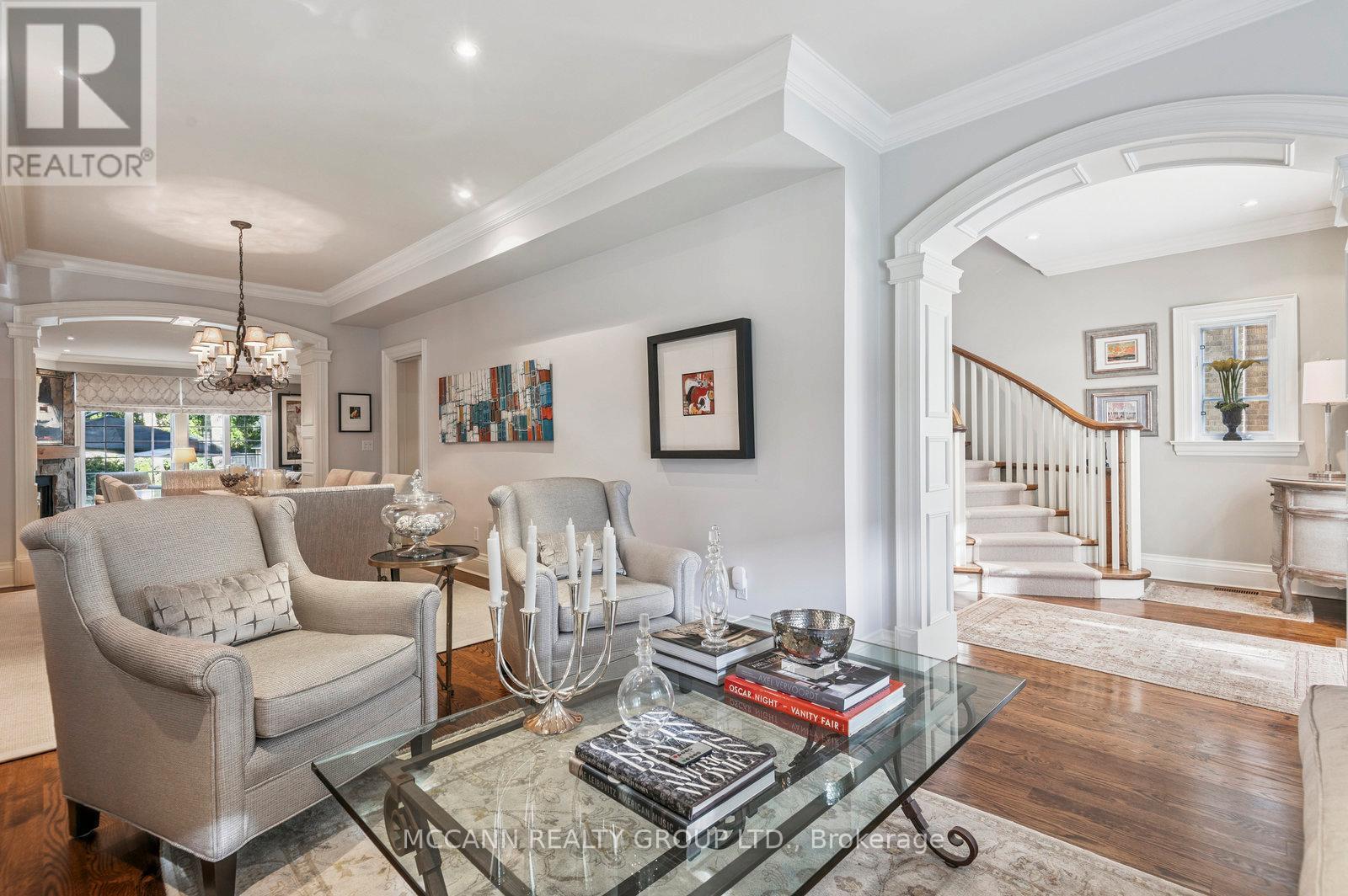 45 Lascelles Boulevard, Toronto, Ontario  M5P 2C9 - Photo 3 - C12964818