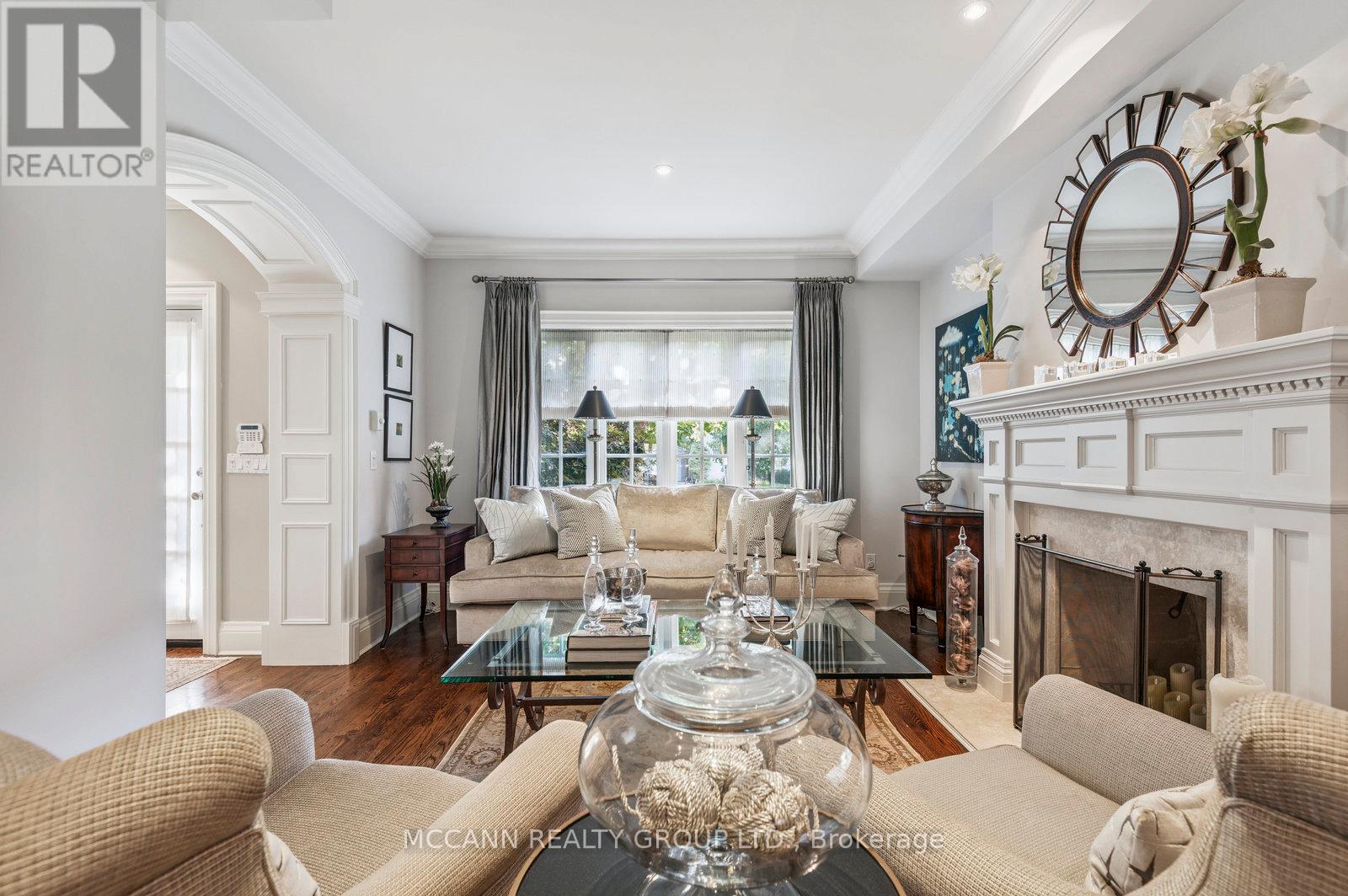 45 Lascelles Boulevard, Toronto, Ontario  M5P 2C9 - Photo 4 - C12964818