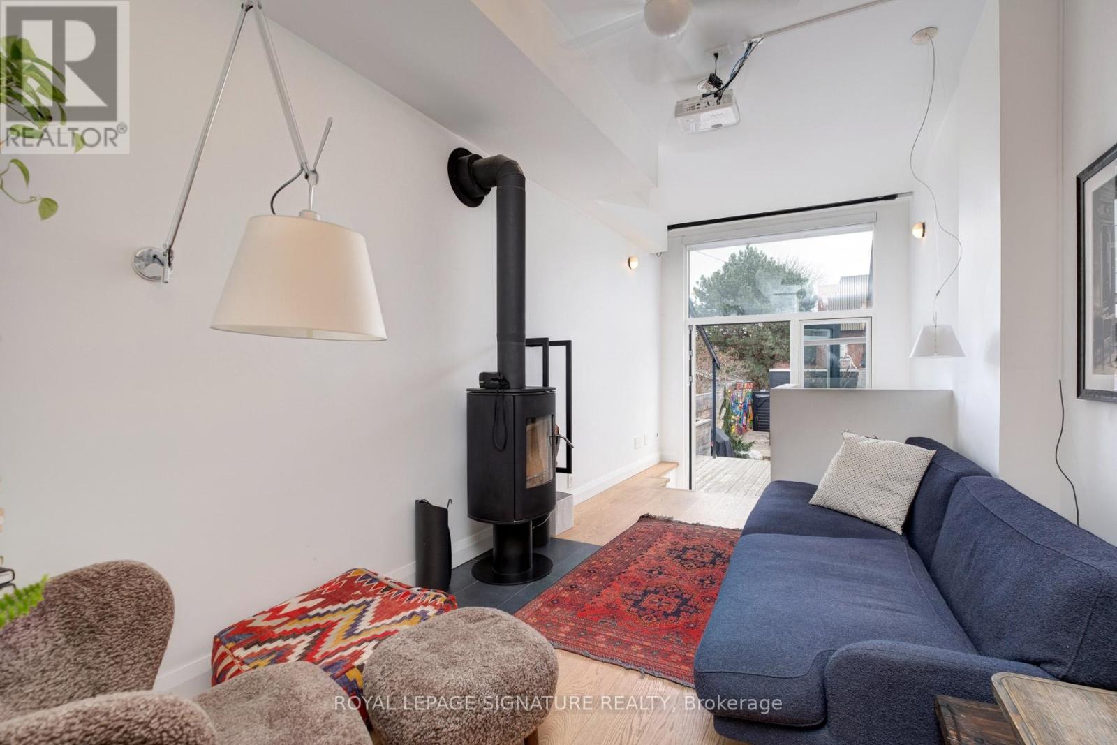 13 Collahie Street, Toronto, Ontario  M6J 1T6 - Photo 16 - C12964826