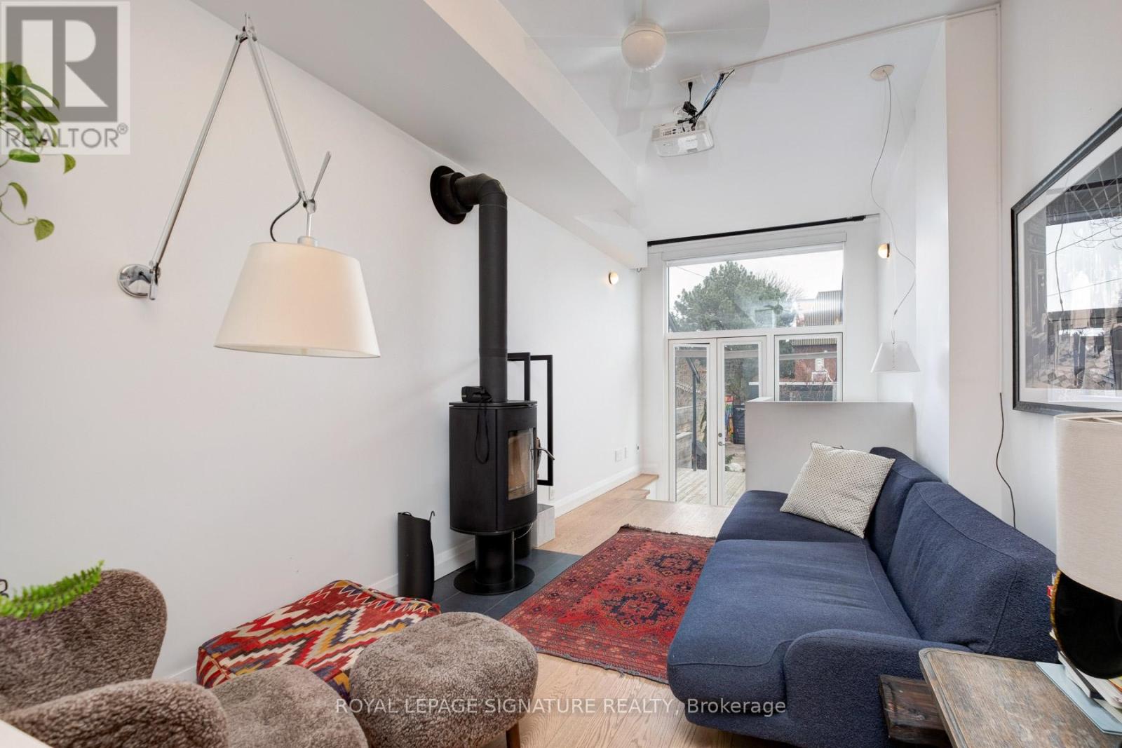 13 Collahie Street, Toronto, Ontario  M6J 1T6 - Photo 17 - C12964826