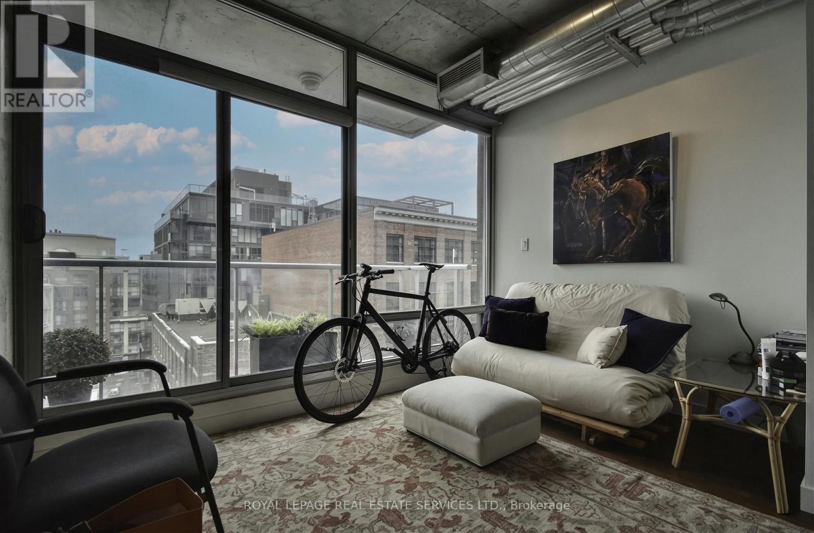 804 - 169 John Street, Toronto, Ontario  M5T 1X3 - Photo 7 - C12964834