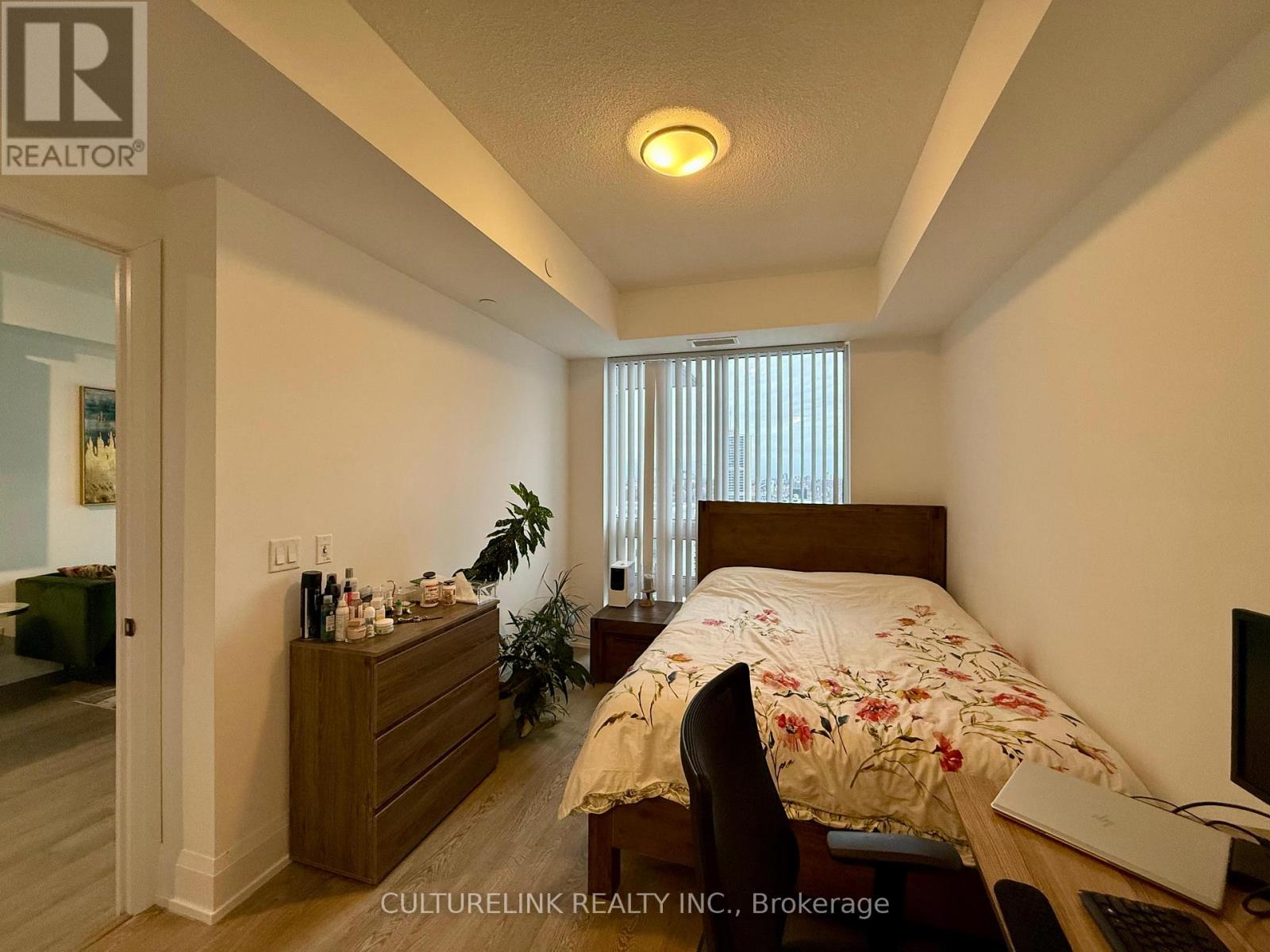 1914 - 101 Erskine Avenue, Toronto, Ontario  M4P 1Y5 - Photo 10 - C12964856