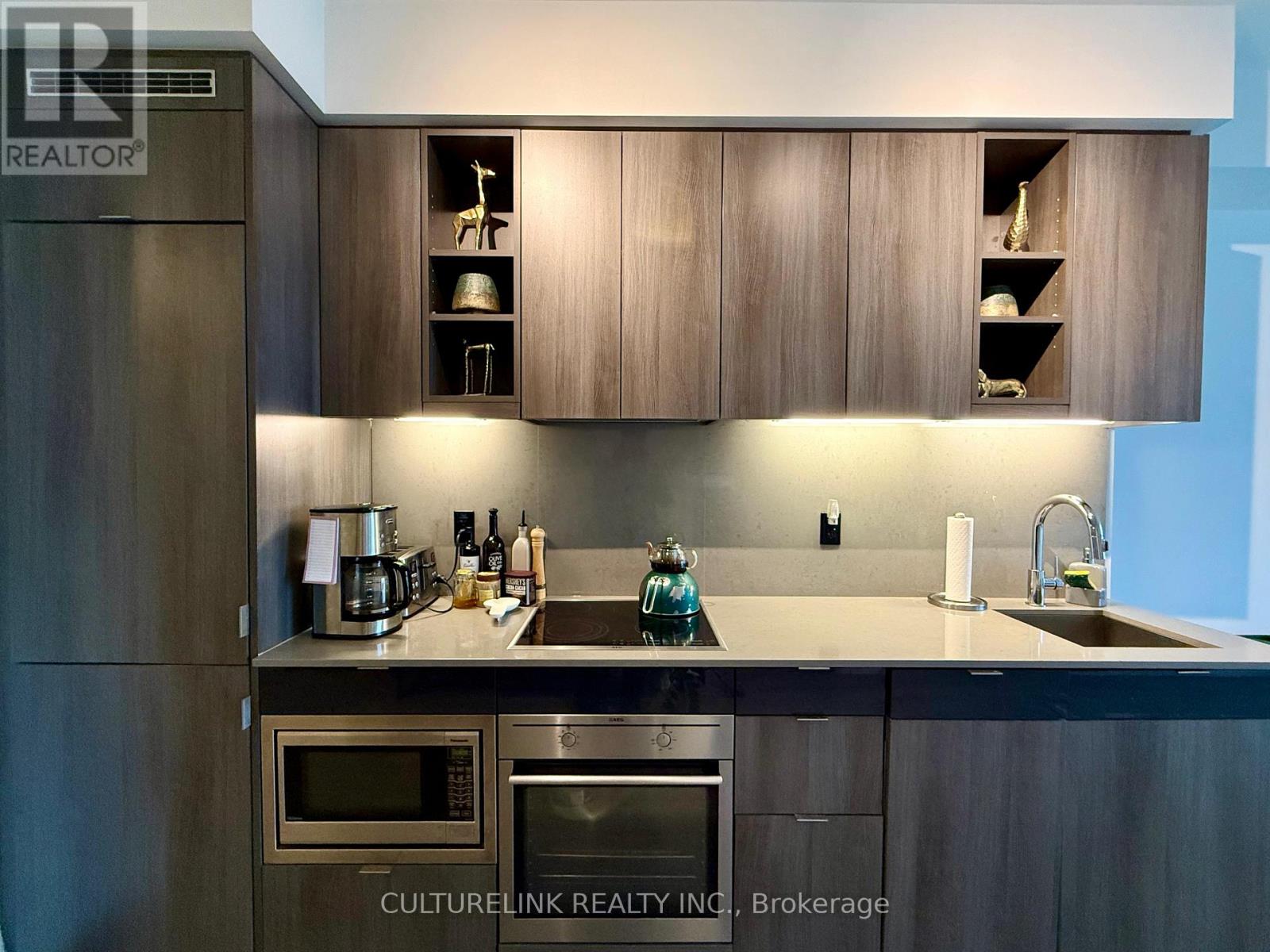 1914 - 101 Erskine Avenue, Toronto, Ontario  M4P 1Y5 - Photo 4 - C12964856