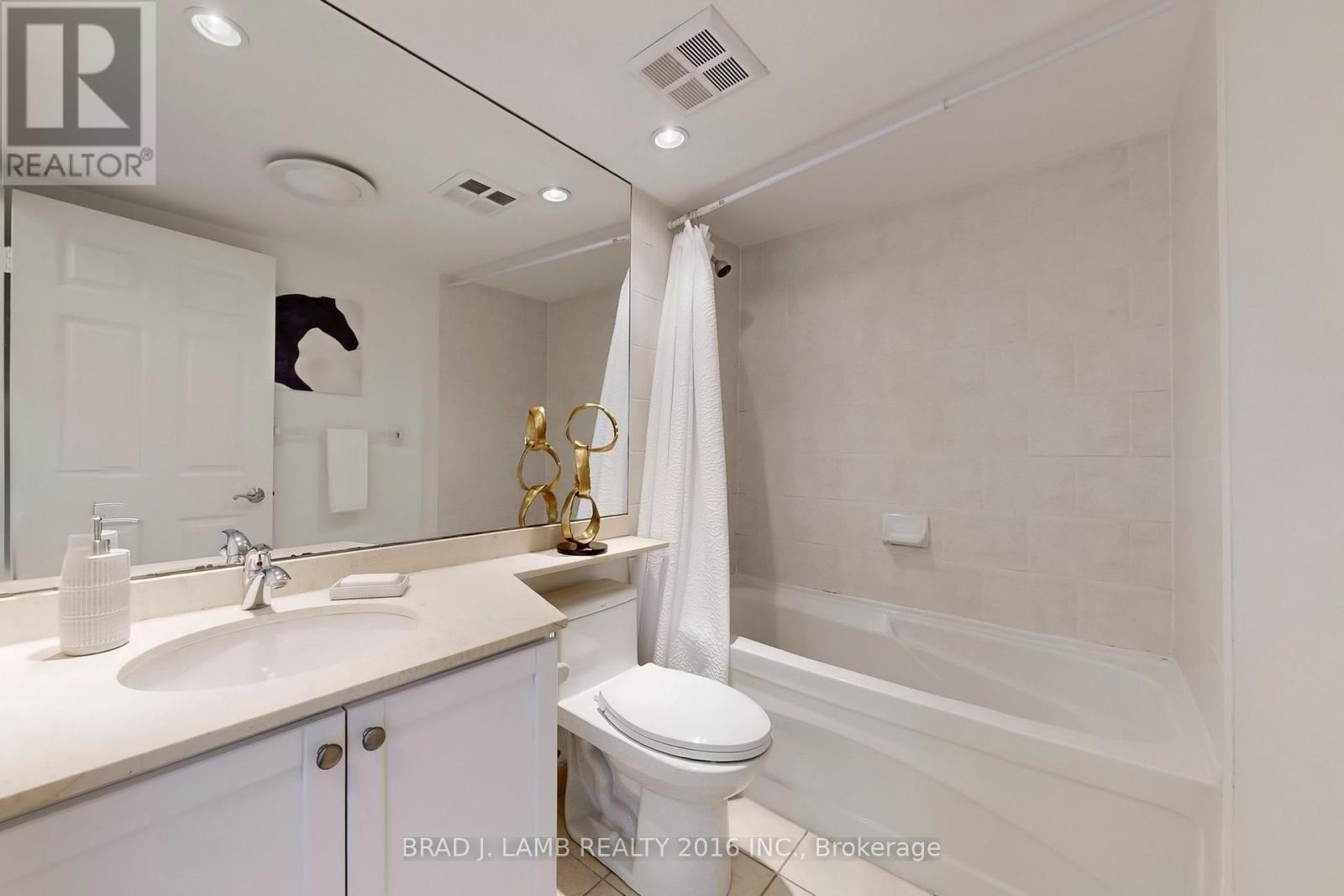 302 - 245 Davisville Avenue, Toronto, Ontario  M4S 3H4 - Photo 12 - C12964892