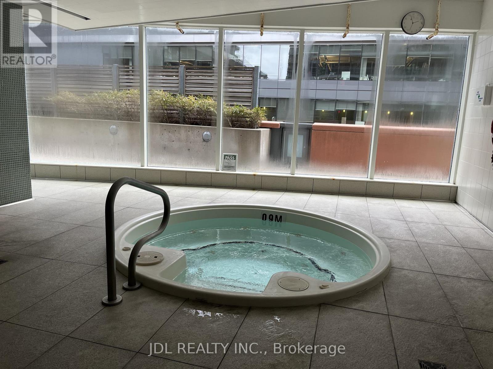 3901 - 21 Widmer Street, Toronto, Ontario  M5V 0B8 - Photo 14 - C12964938