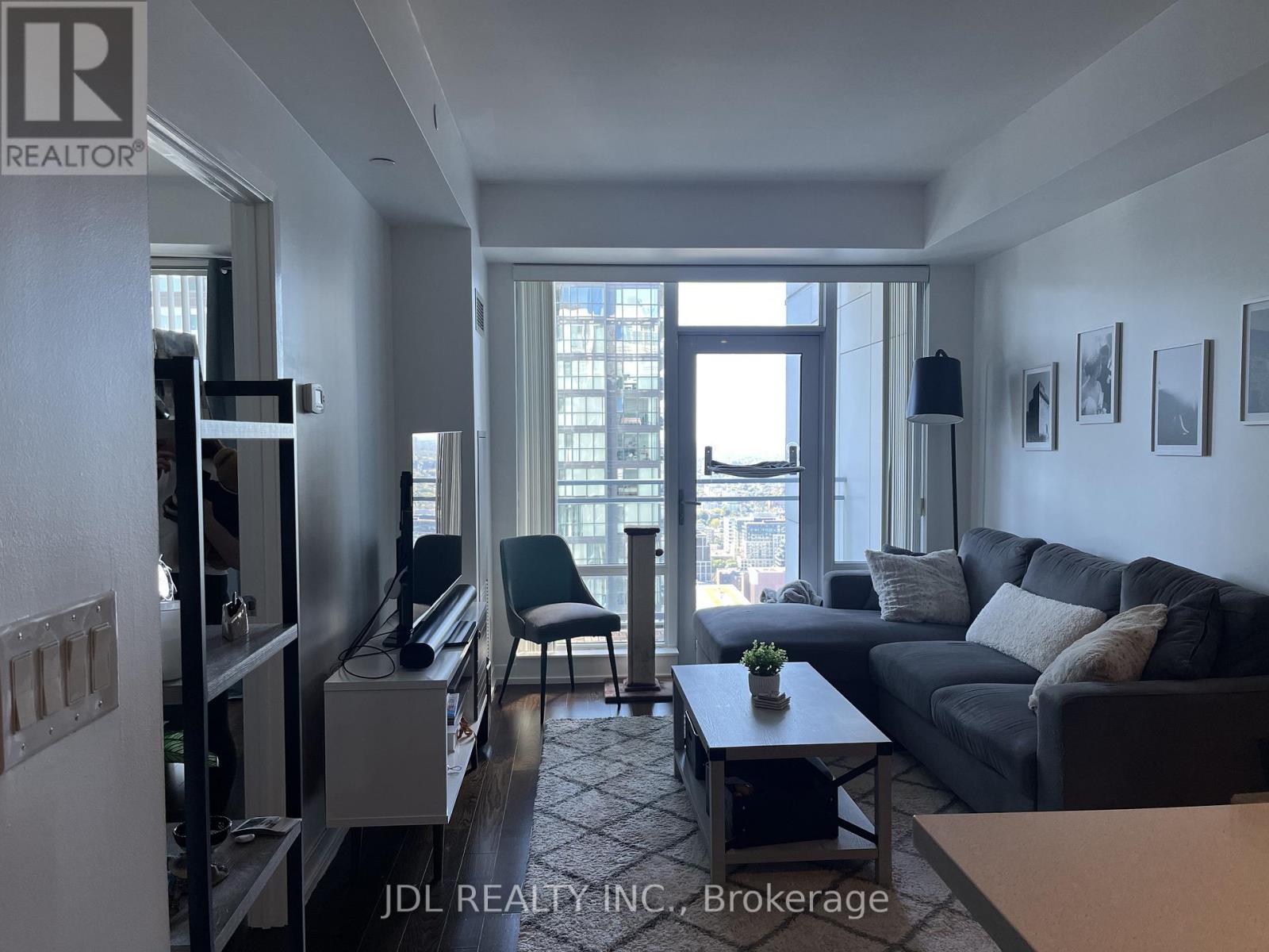 3901 - 21 Widmer Street, Toronto, Ontario  M5V 0B8 - Photo 2 - C12964938