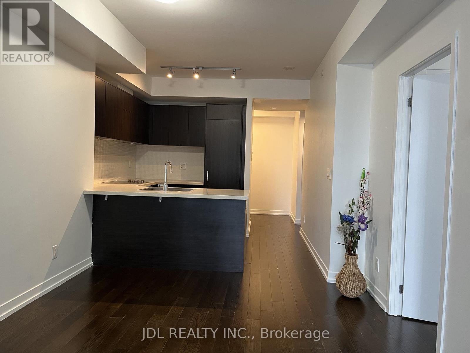 3901 - 21 Widmer Street, Toronto, Ontario  M5V 0B8 - Photo 3 - C12964938