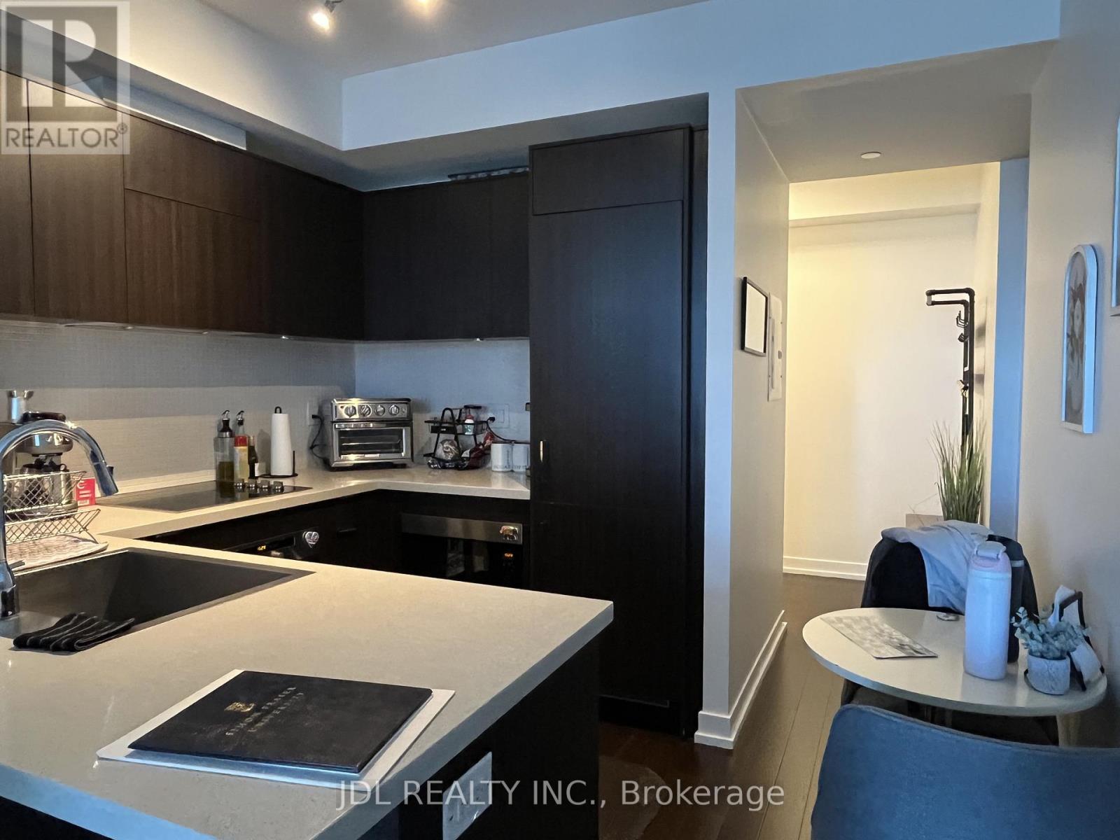 3901 - 21 Widmer Street, Toronto, Ontario  M5V 0B8 - Photo 5 - C12964938