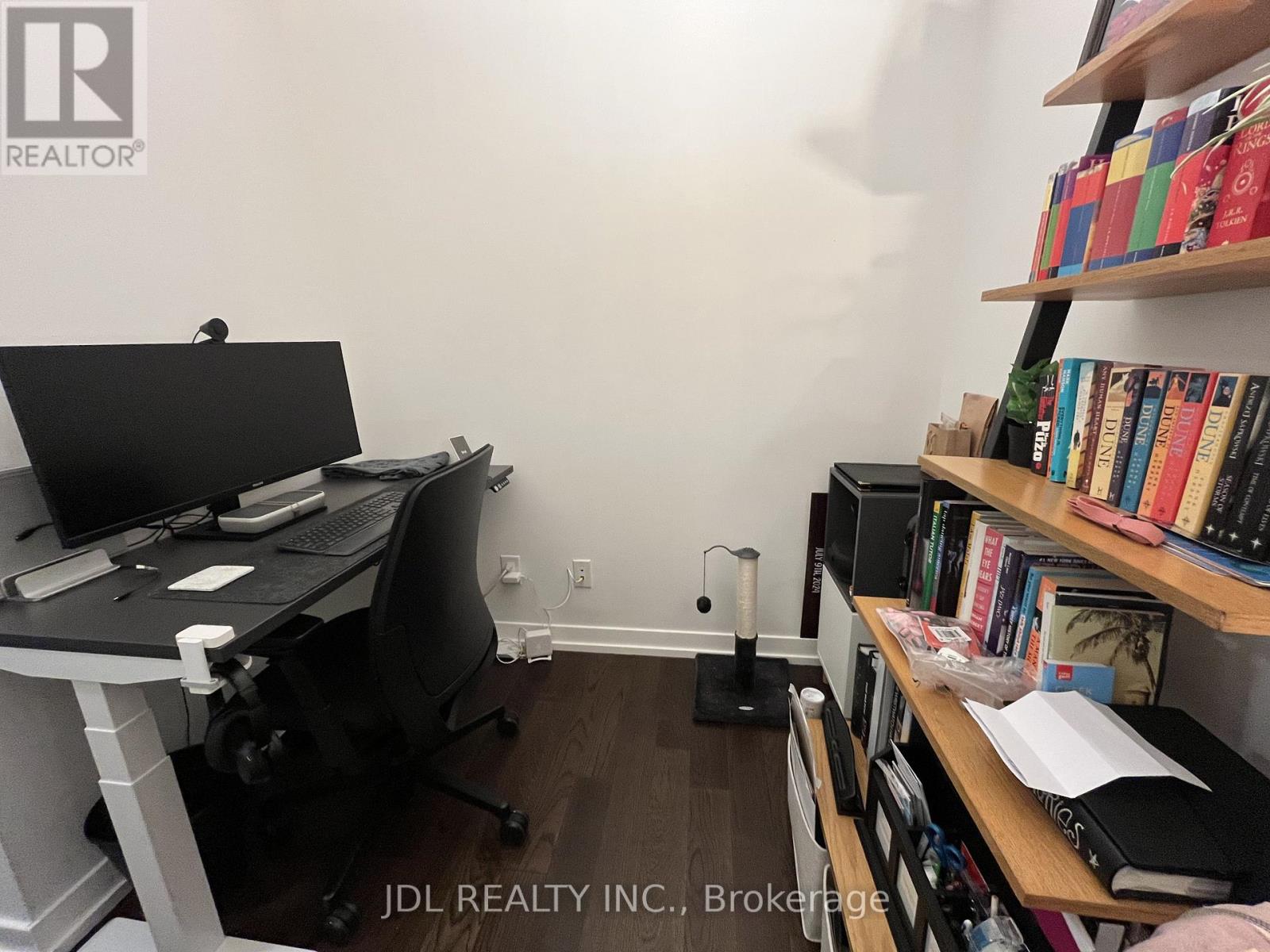 3901 - 21 Widmer Street, Toronto, Ontario  M5V 0B8 - Photo 9 - C12964938