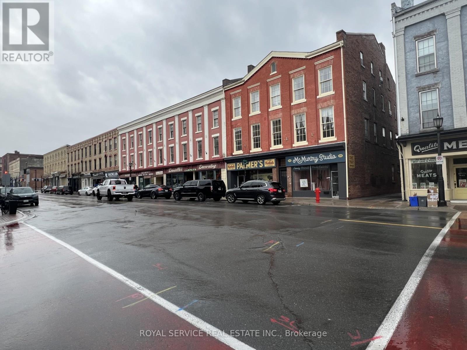 30 Walton Street, Port Hope, Ontario  L1A 1N1 - Photo 4 - X12459511