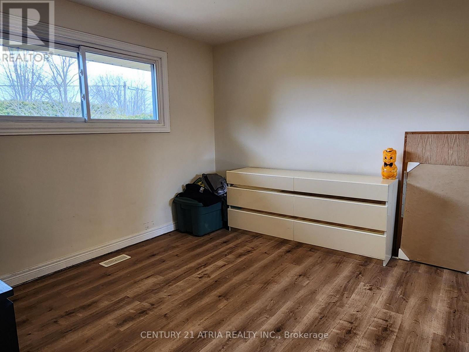 Upper - 366 Meadow Street, Oshawa, Ontario  L1L 1A4 - Photo 15 - E12964748