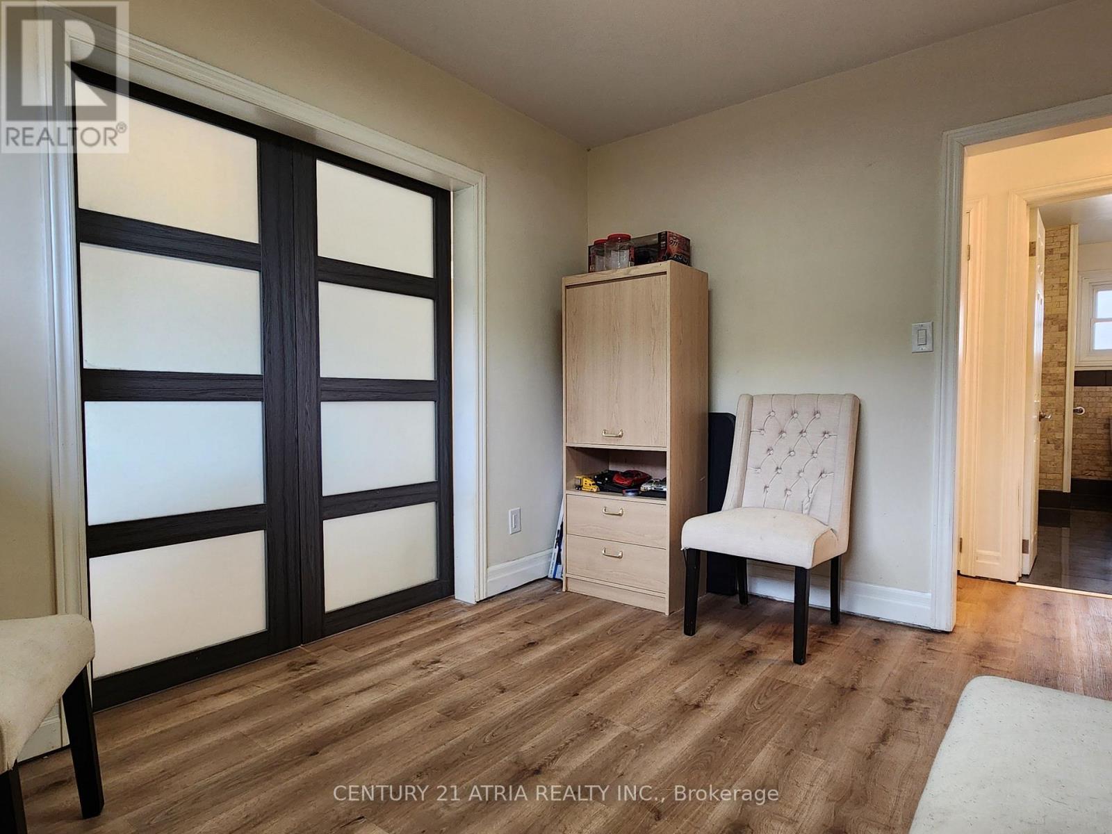 Upper - 366 Meadow Street, Oshawa, Ontario  L1L 1A4 - Photo 16 - E12964748