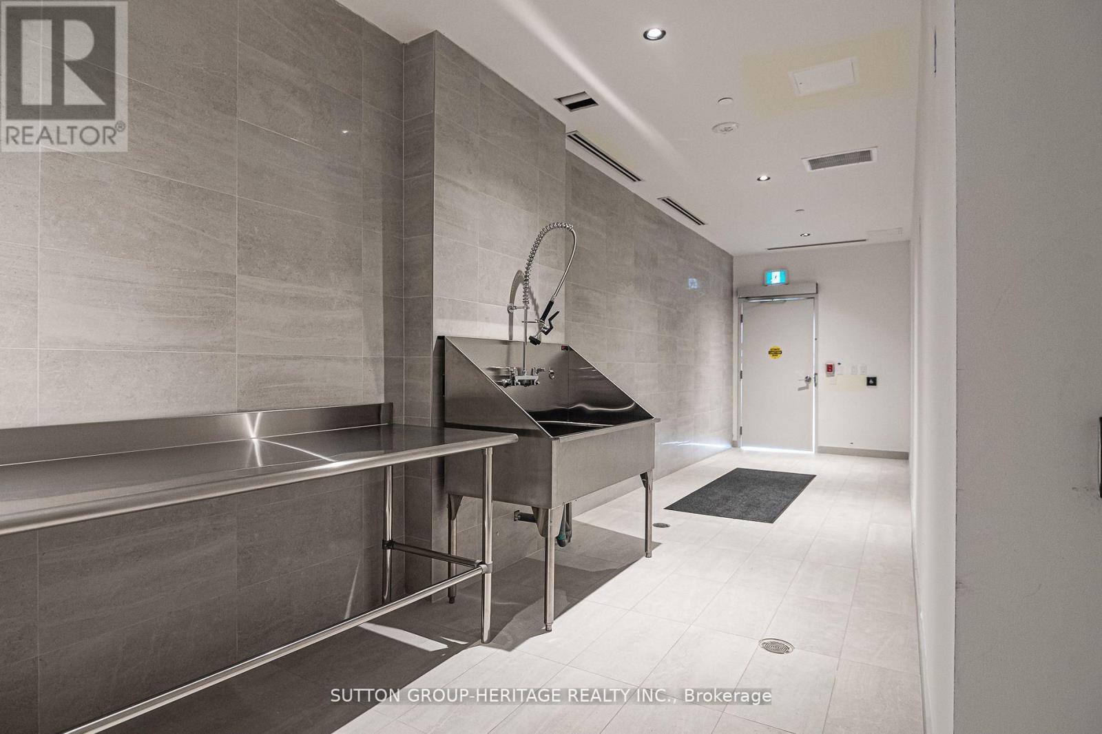 418 - 201 Brock Street S, Whitby, Ontario  L1N 4K2 - Photo 37 - E12964810