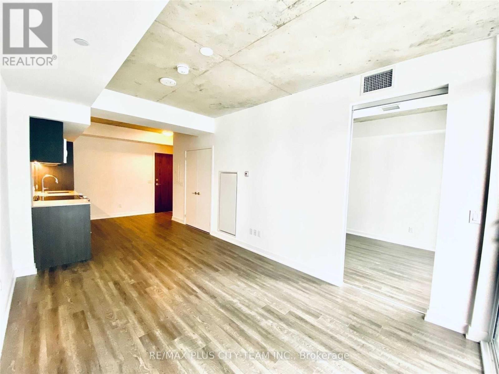 1006 - 30 Baseball Place, Toronto, Ontario  M4M 0E8 - Photo 3 - E12964814