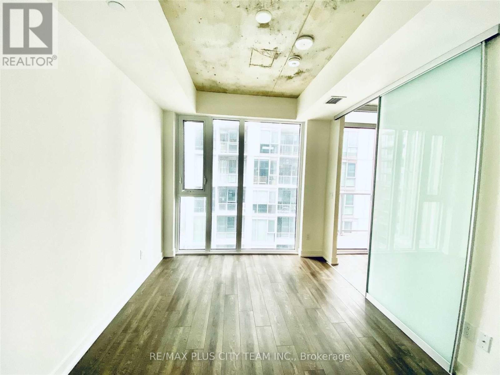 1006 - 30 Baseball Place, Toronto, Ontario  M4M 0E8 - Photo 8 - E12964814