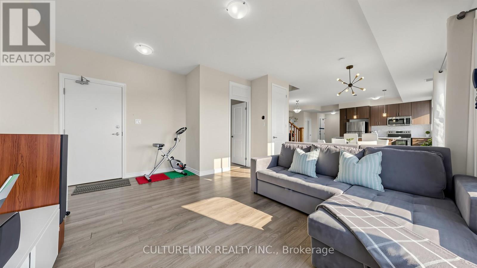 605 - 1148 Dragonfly Avenue, Pickering, Ontario L1X 0H5 - Photo 6 - E12964906