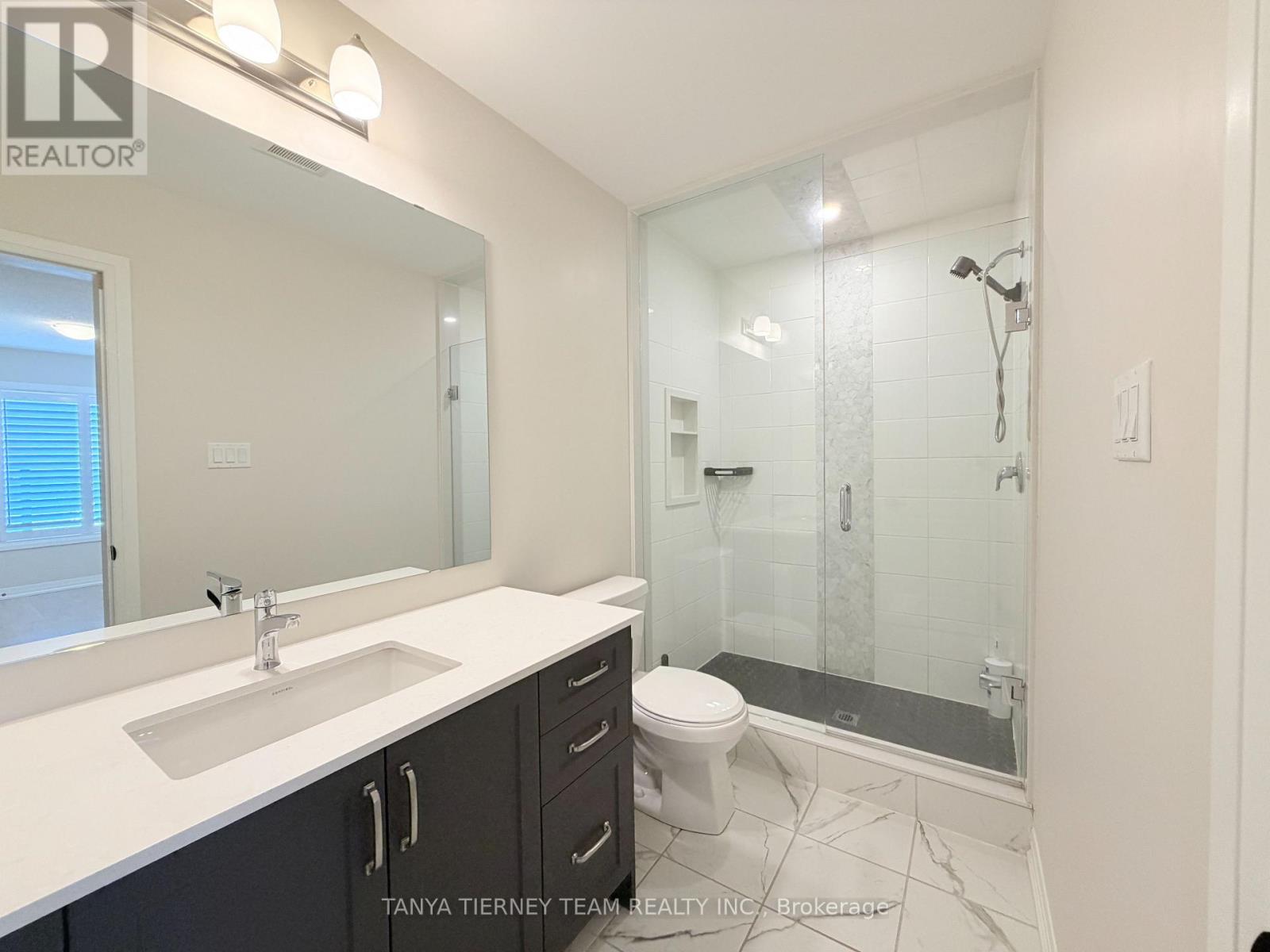 22 Esquire Way, Whitby, Ontario  L1R 0S7 - Photo 28 - E12964920