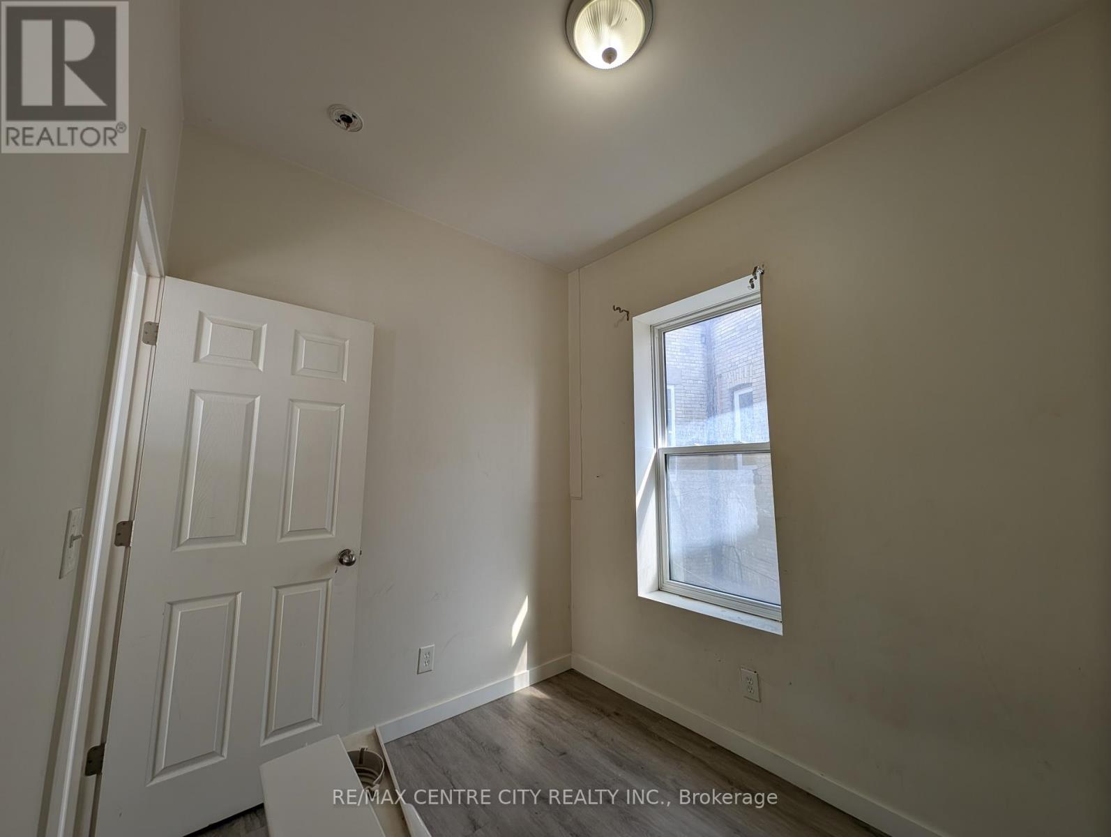 1 - 423 Hamilton Road, London East, Ontario  N5Z 1S1 - Photo 9 - X12960060