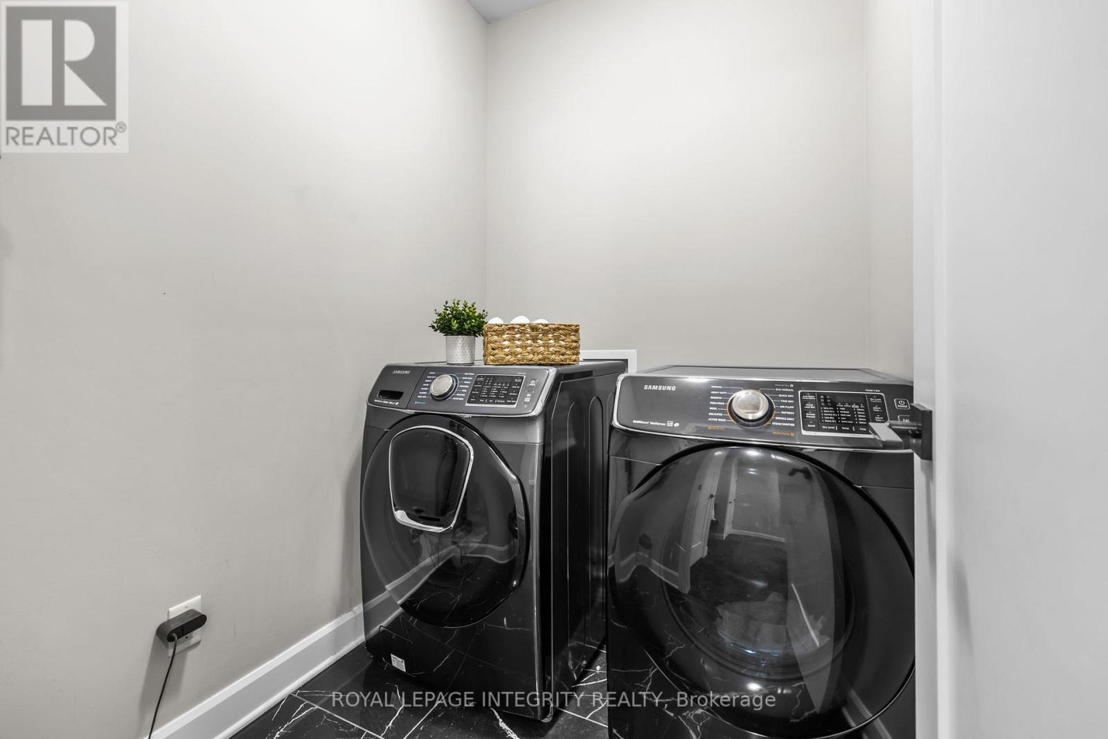 68 Malachigan Crescent, Ottawa, Ontario  K4A 1G5 - Photo 22 - X12945916