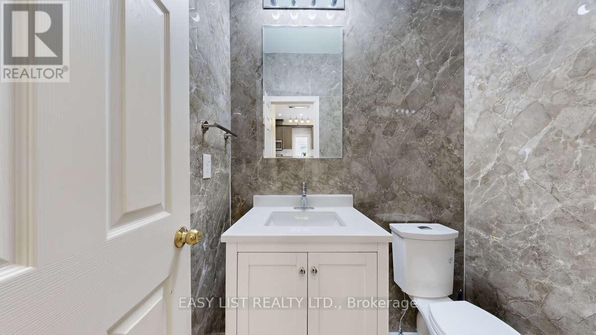 42 Foxberry Road, East Gwillimbury, Ontario  L9N 0P6 - Photo 12 - N12964752