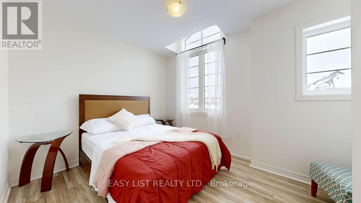 42 Foxberry Road, East Gwillimbury, Ontario  L9N 0P6 - Photo 21 - N12964752