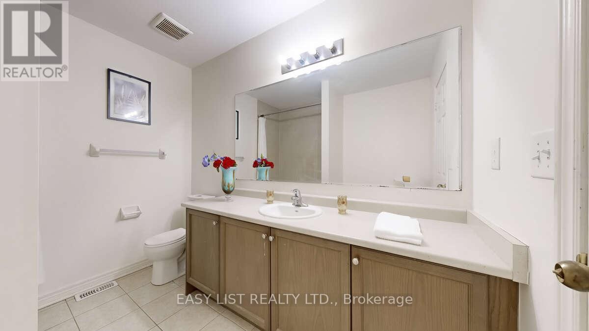 42 Foxberry Road, East Gwillimbury, Ontario  L9N 0P6 - Photo 23 - N12964752