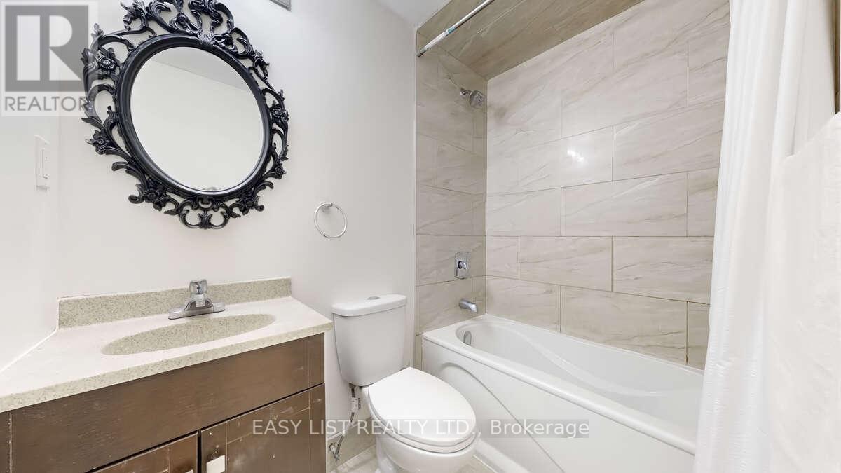 42 Foxberry Road, East Gwillimbury, Ontario  L9N 0P6 - Photo 38 - N12964752